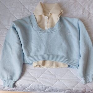 Light Blue Cropped Sweater with Cream Collar
